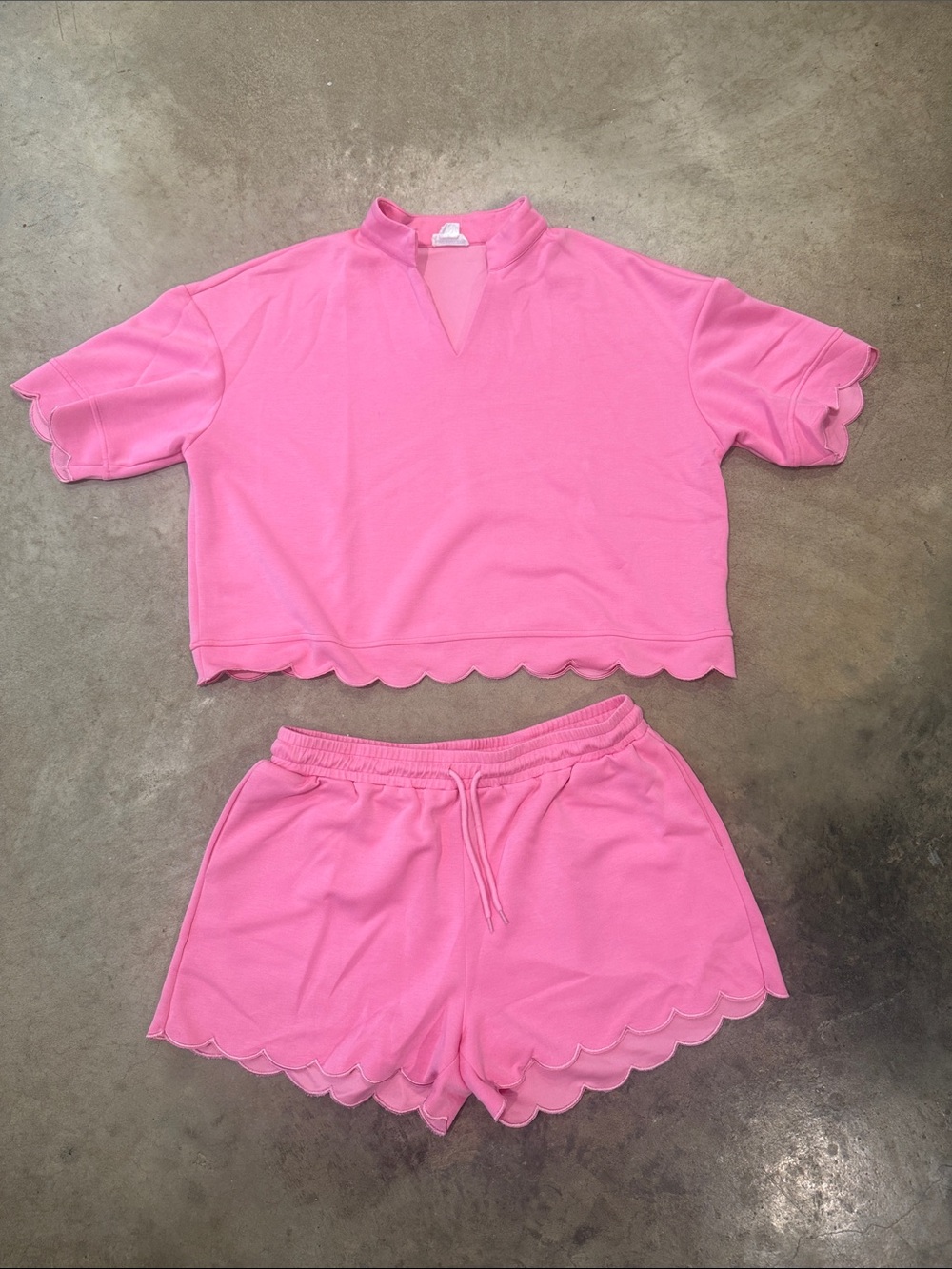 Chic Soul Pink Scallop-Trim Lounge Set